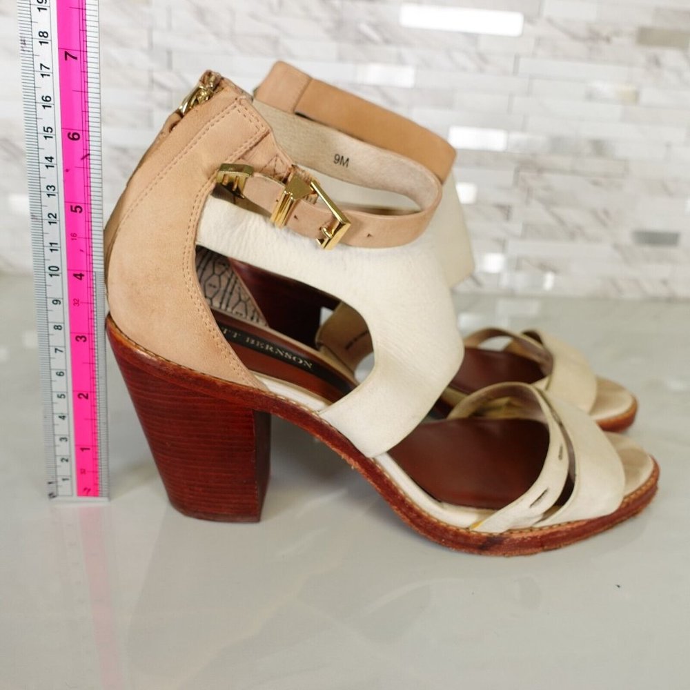 Elegant Leather Tan and Cream Women's Heels - Picture 6 of 15